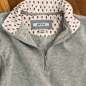 Orvis Light Gray 9” Zip-Up pullover. Sz small